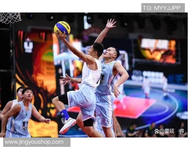 上海篮球队灵活性变革引发热议探索新战术与团队协作的未来发展