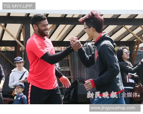 与足球明星亲密接触的那些人背后的故事与经历 与足球明星亲密接触的那些人背后的故事与经历