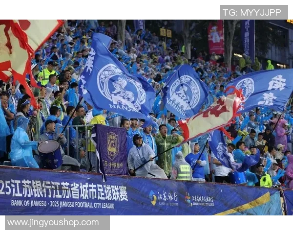 南京足球队在亚运会上的速度表现引发热议与期待