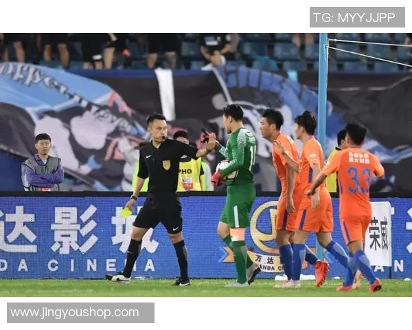 广州网球队实力引发热议球迷对球队表现的不同看法与争论 广州网球队实力引发热议球迷对球队表现的不同看法与争论