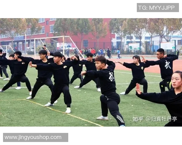 专业解读：深圳网球队的中路突破打法